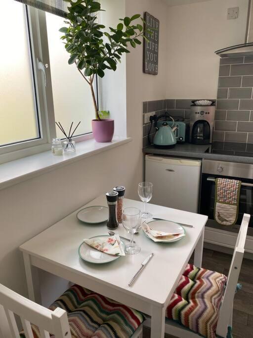 Rural Cosy Retreat For Two Near Port Isaac Apartment Delabole Exterior foto